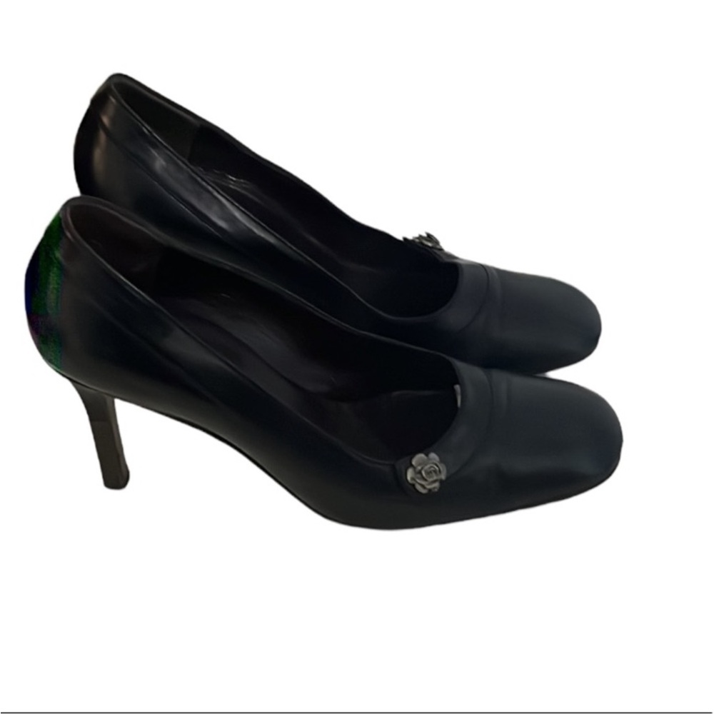 Authentic Chanel luxury designer vintage Camelia black leather pumps heels 9.5 - Picture 6 of 12